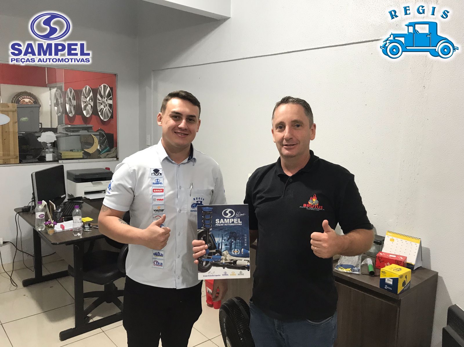 Visita na auto mecânica Bruto.